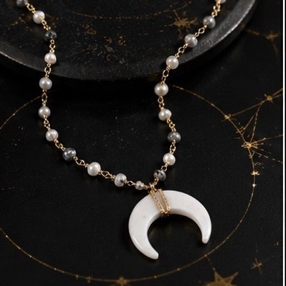 Crescent Moon Horn Necklace Pearl Dalmatian Jasper Gold Tone Celestial Boho - Picture 4 of 8